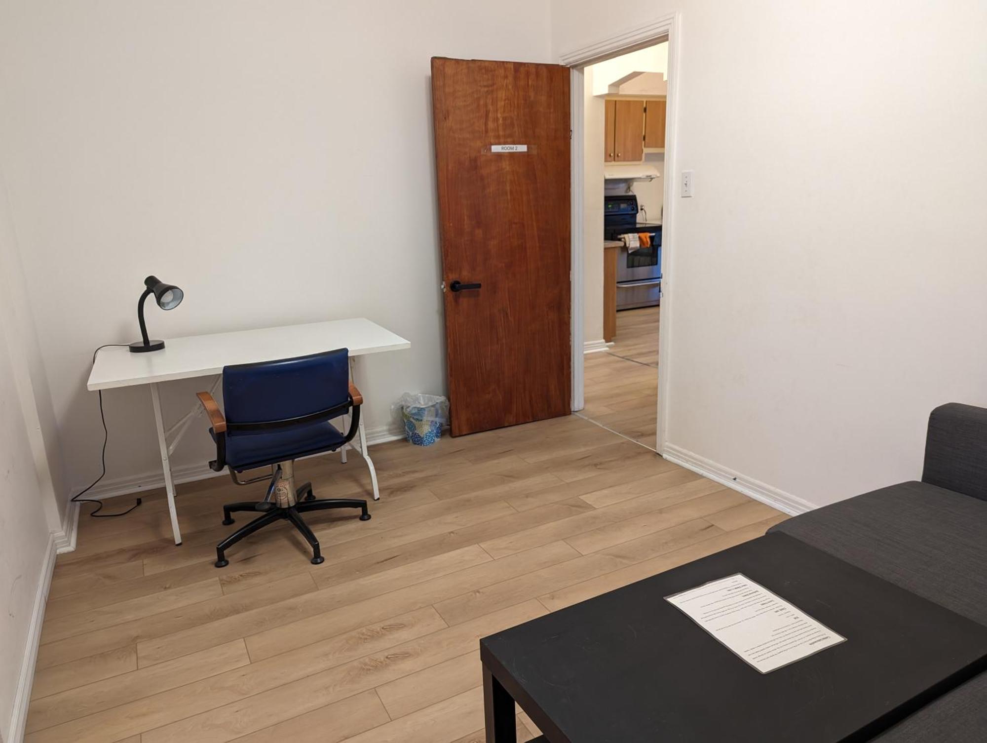 Pensión Harmony Near Metro Monk Station With Self Check-in Montreal
